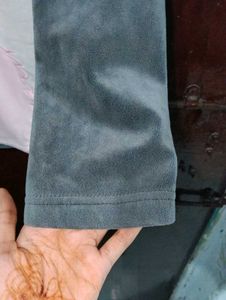 velvet top sweater very good so pretty