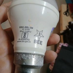 Combo of 2 white light Bulbs