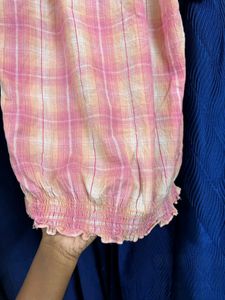 Elegant Women&#39;s Top