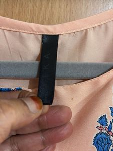 Elegant Floral Print Kurta