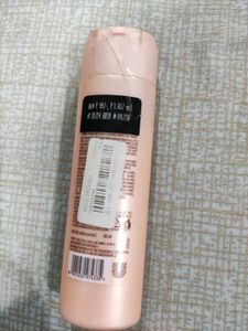 Lakme Peach Moisturizer