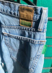 Light Wash Denim Jeans