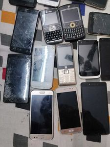 All Mix Combo Of Antique Phones 33