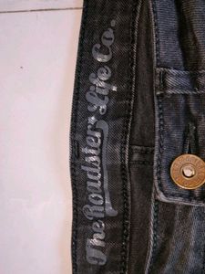 Stylish Dark Wash Skinny Jeans