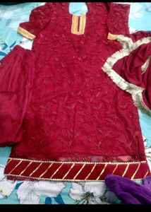 Beautiful Net With Heavy Dupatta Less Suit😍