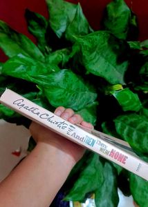 And Then There Where none(AGATHA CHRISTIE)