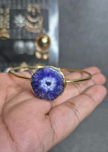 Uncut raw Agate Stone adjustable bracelet