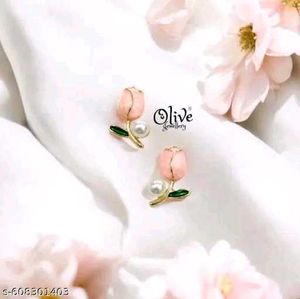 Fashionable Earrings &amp; Studs