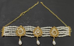 Pearl &amp; Gold Indian Jewelry Set