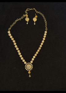 Elegant Necklace Set