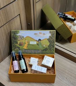 Kama Ayurveda Gift Box