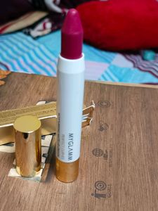 Myglamm Lip Crayon