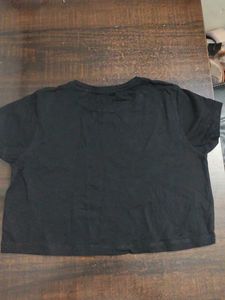 Black Basic Crop Top