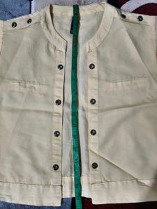 orangish peach jacket Size : XL