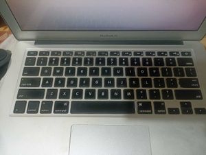 Apple Mac Book Air I5 Good Condition
