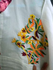 Floral Embroidered Kurta Set