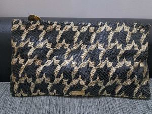 Mango Clutch/sling