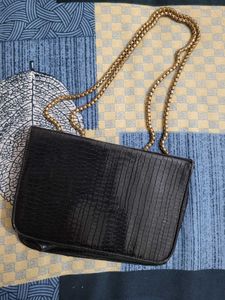 Chic Black Crossbody Bag