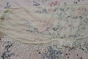 Set Of 5 Scarves And Stoles