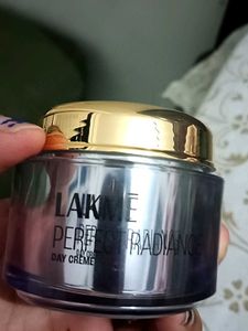 Lakmi Perfect Radiance Day Cream