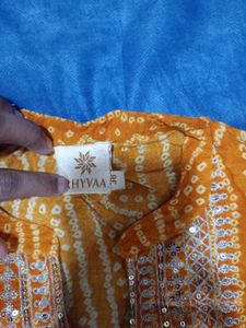 🥭Vibrant Marigold Bandhani cotton Kurta Set🥭🧡