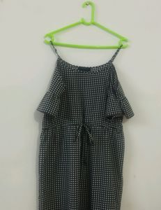 Size: S.   | Length 28 | Colour: B&amp;W|