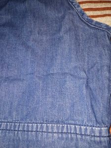 regular top for girls in denim fabric