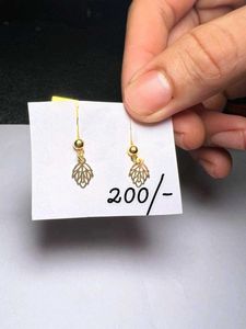 Leaf Drop Earrings