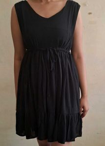 Black Flared Dress With Adjustable Tie Knot