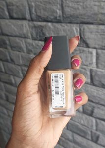 Wet N Wild Dessert Beige Photofocus Foundation