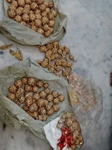 Latkan ,decoration Material