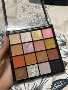 Mars Eyeshadow Palette