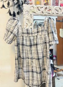 Plaid Puff Sleeve Top