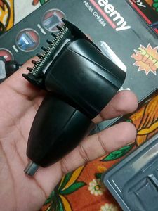 Geemy 3 In 1 Trimmer GM-566