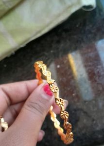 Guarenteed Bangle Set Of Two ❤️❤️❤️