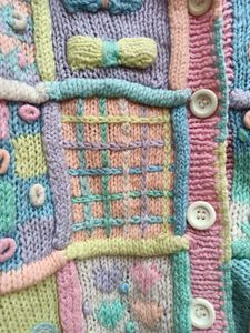 Cute Pastel Knit Sweater – Kids XL / Teens 14–16 y