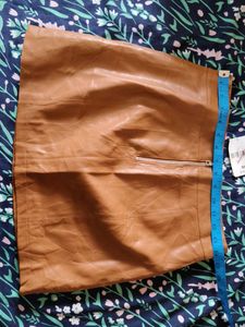 Mini Skirt Forever 21- Size 28
