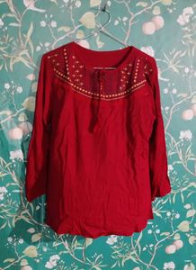 Top. Size M.  Full Sleeve