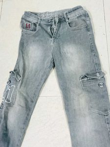 TOMMY HILFIGER Men Grey Cargos Jeans
