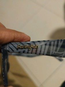 Funky Unisex Sunglasses Grey And Black