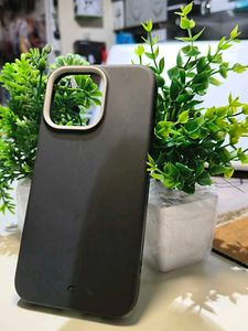 CASEOLOGY by Spigen Nano  Leather Cover 15 Pro Max