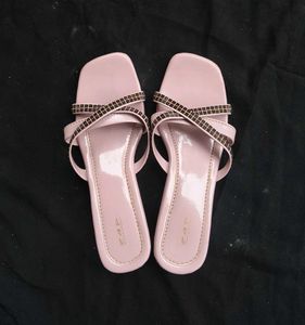 Lavender Cross Strap Sandals💗