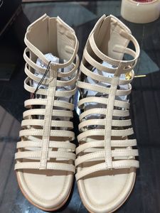 Elegant Beige Sandals