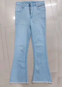 Trendy - BootCut Jeans (Hardly Worn)