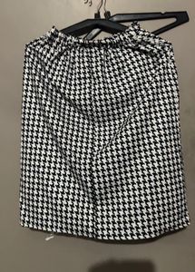Houndstooth Skirt
