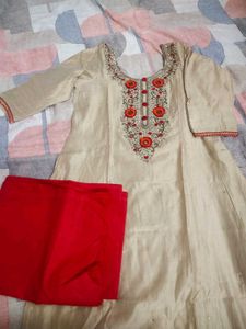 Elegant Kurta With Unstitched Pant
