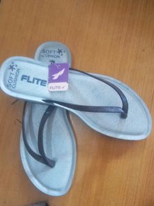 Ladies And Girls Chappal Buy Now
