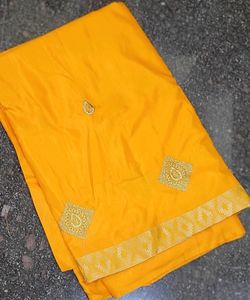 Yellow Saree With Attached Blouse
