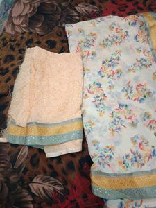 Floral Print Saree with Blouse