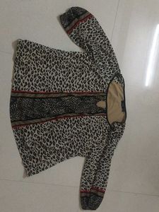 Top From Vietnam 🆕 Never Used Stretchable